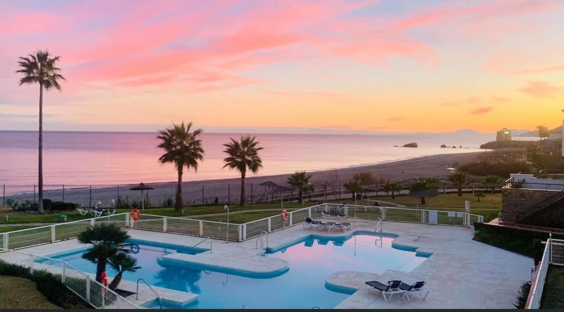 Premium Luxury-Casares Del Mar-Seaside Apartment Bahia de Casares Екстер'єр фото